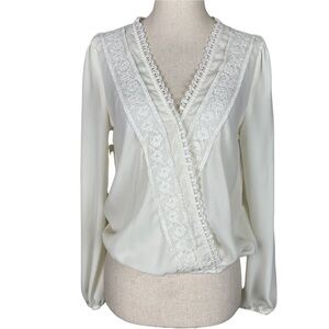 Mi Ami Ivory Long Sleeve Blouse